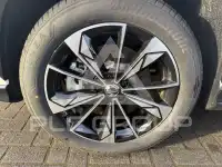 2026 MG Hs