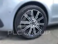 2026 Mercedes Benz V 300