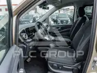 2026 Mercedes Benz V 300