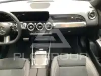2026 Mercedes Benz GLB 220