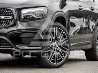 2026 Mercedes Benz GLB 220