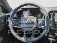 2026 Volvo XC40