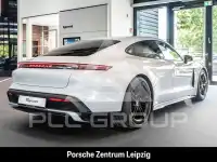 2026 Porsche Taycan