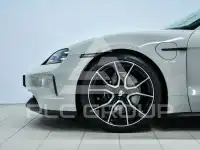 2026 Porsche Taycan