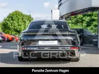 2026 Porsche Panamera