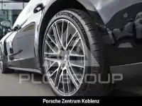 2026 Porsche Panamera