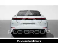 2026 Porsche Panamera