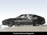 2026 Porsche Panamera