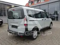 2026 Ford Tourneo