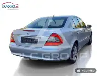 2007 Mercedes Benz E 200