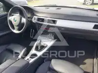 2009 BMW 320