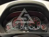2015 BMW 318