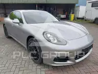 2016 Porsche Panamera