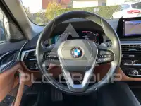 2019 BMW 520