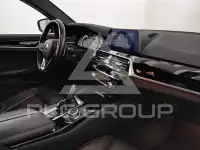 2020 BMW 520
