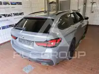 2021 BMW 520