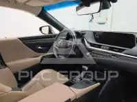 2021 Lexus ES300