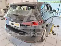 2023 BMW 218