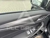 2023 BMW 520