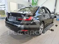 2023 BMW 318
