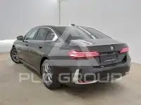 2024 BMW 520