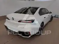2025 BMW 740