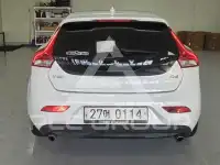 2016 Volvo V40