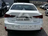2017 Lexus IS200