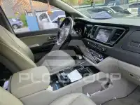 2017 KIA Carnival